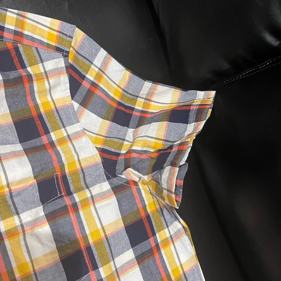 Gap multi plaid short sleeve shirt Sz XL - Picture 11 of 12